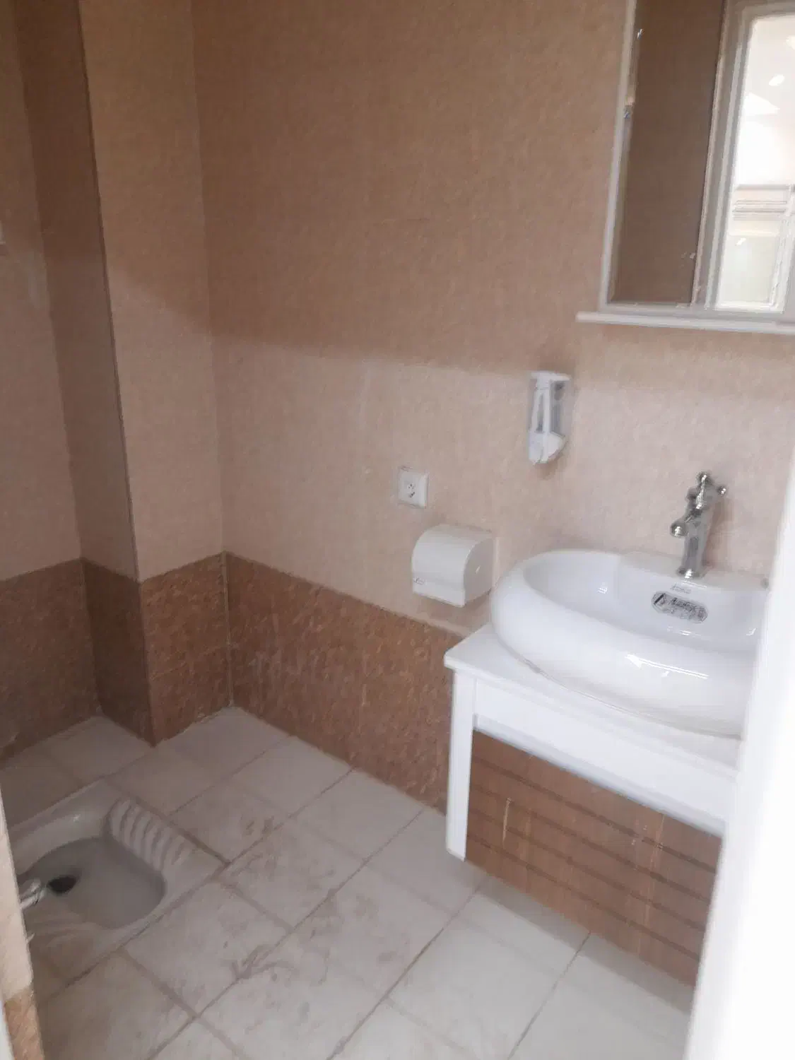 فروش.آپارتمان.مهرگان۳خواب ۲طبقه.نورپرداز.میدان‌اول|فروش آپارتمان|محمدیه-قزوین, |دیوار