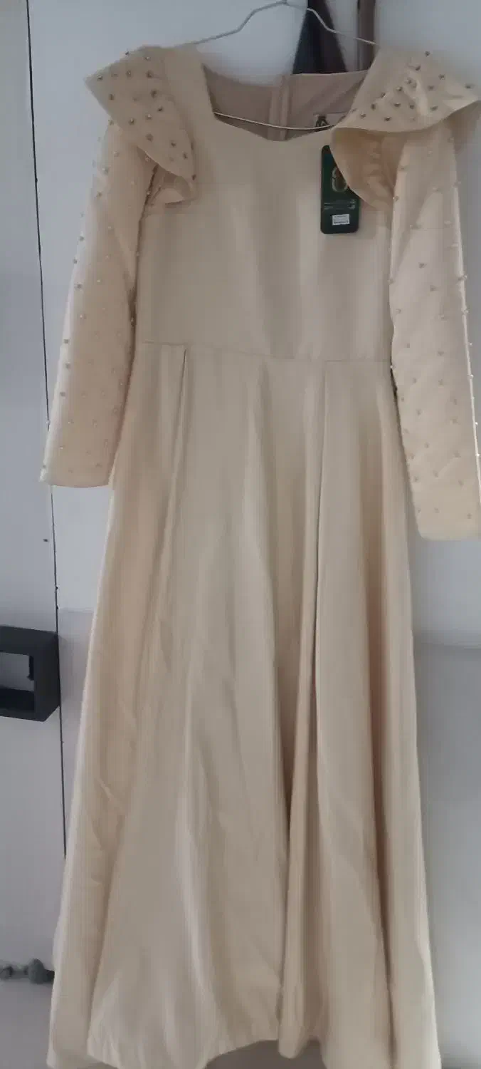 مجلسی سایز38مارکش روشه نوبرای نامزدی عروسی|لباس|سبزوار, غرب نیروگاه|دیوار