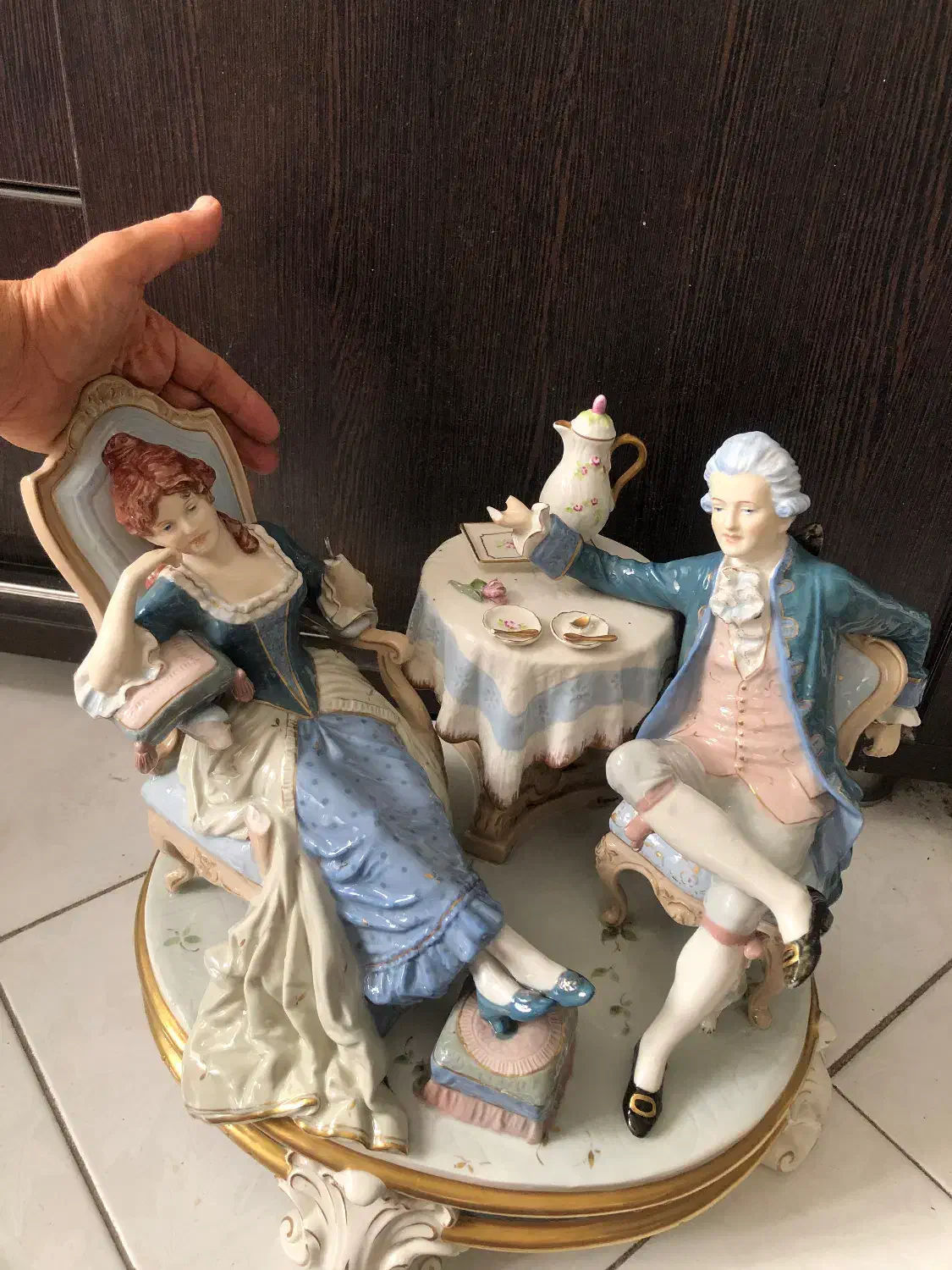 ترمیم ظروف و مجسمه های قدیمی و جدید و دکورهای زیبا|خدمات پیشه و مهارت|تهران, خواجه نصیر طوسی|دیوار