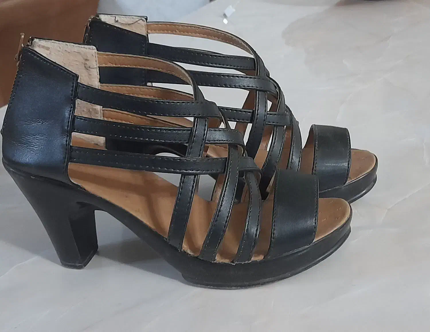 کفش زنانه|کیف، کفش، کمربند|کاشان, قطب راوندی|دیوار