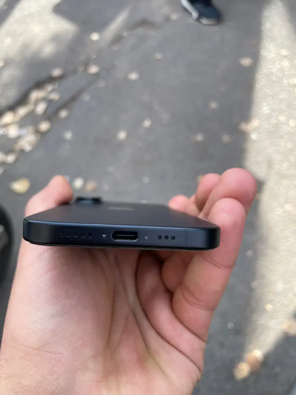 آیفون ۱۶ نرمال تمیز درحد آکبند|موبایل|قم, امامزاده ابراهیم|دیوار