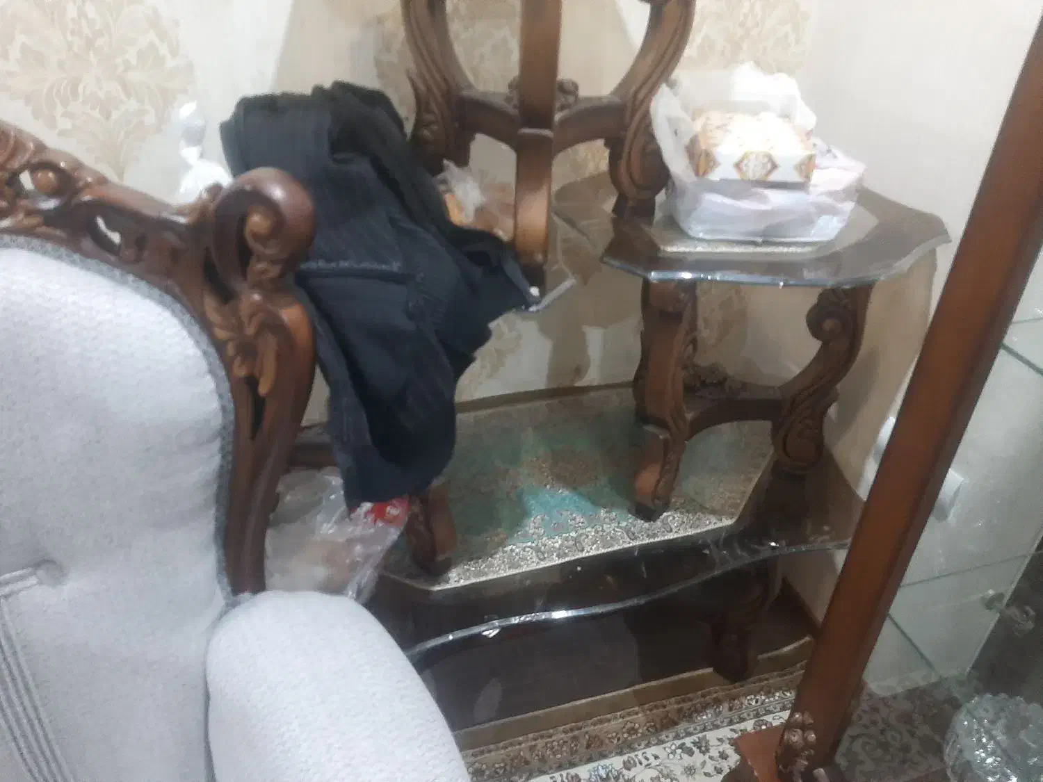 فروش میز جلو مبلی|مبلمان خانگی و میز عسلی|یزد, |دیوار