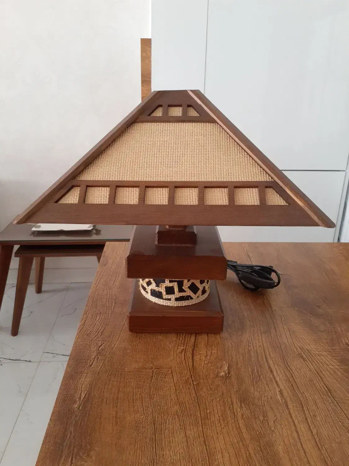 آباژور رومیزی چوبی|چراغ خواب و آباژور|اصفهان, رزمندگان|دیوار