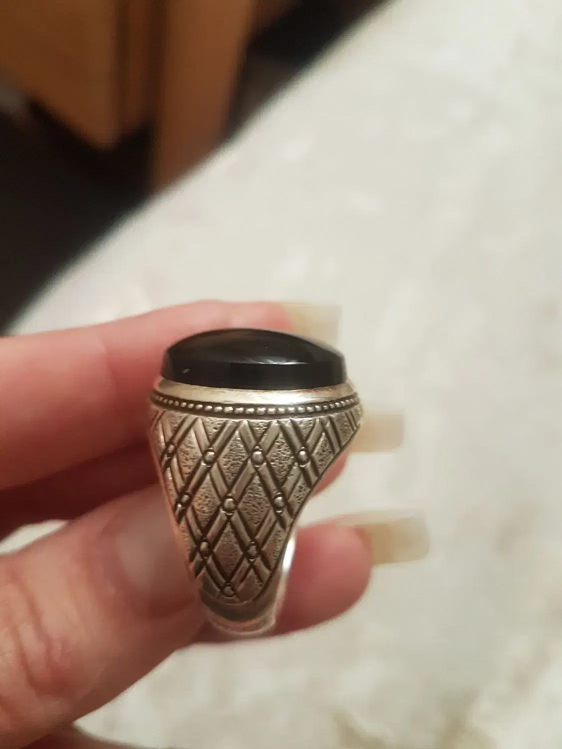 انگشتر نقره|کلکسیون اشیاء عتیقه|شیراز, قدوسی غربی|دیوار