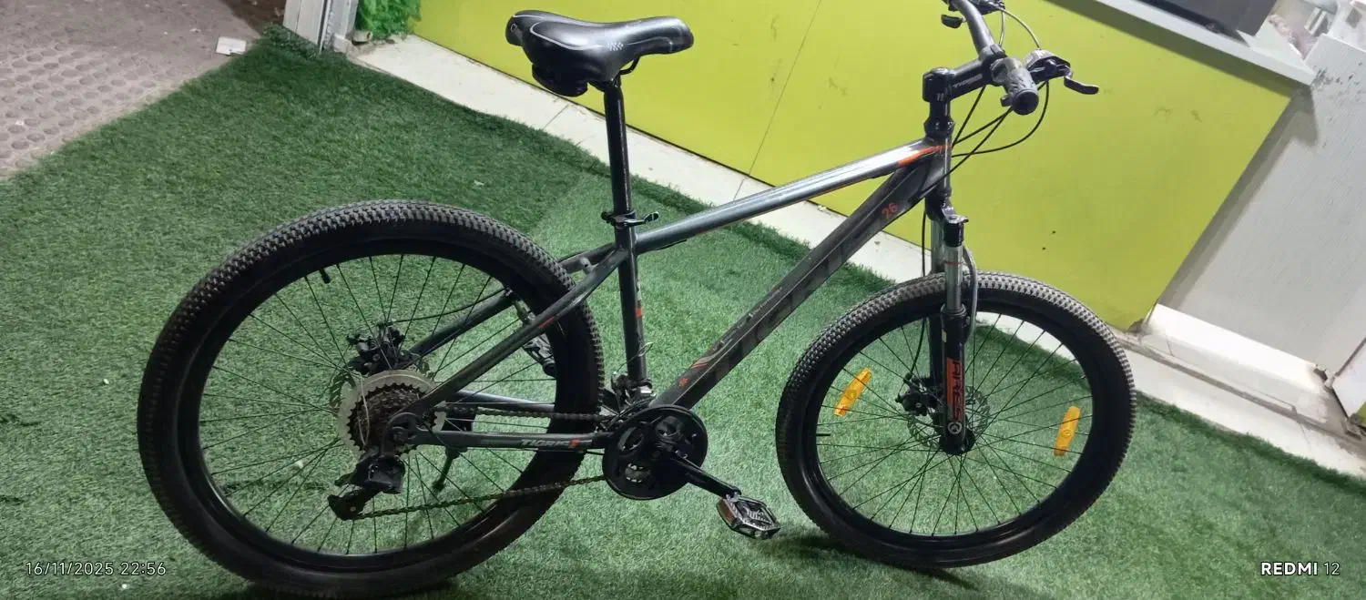 دوچرخه 26 مشکی|دوچرخه، اسکیت، اسکوتر|عنبرآباد, |دیوار