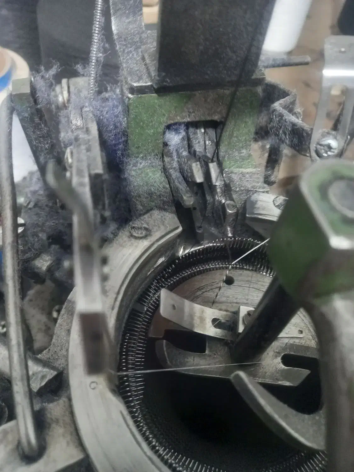 دستگاه جوراب بافی|ماشین‌آلات صنعتی|اصفهان, نقش جهان|دیوار