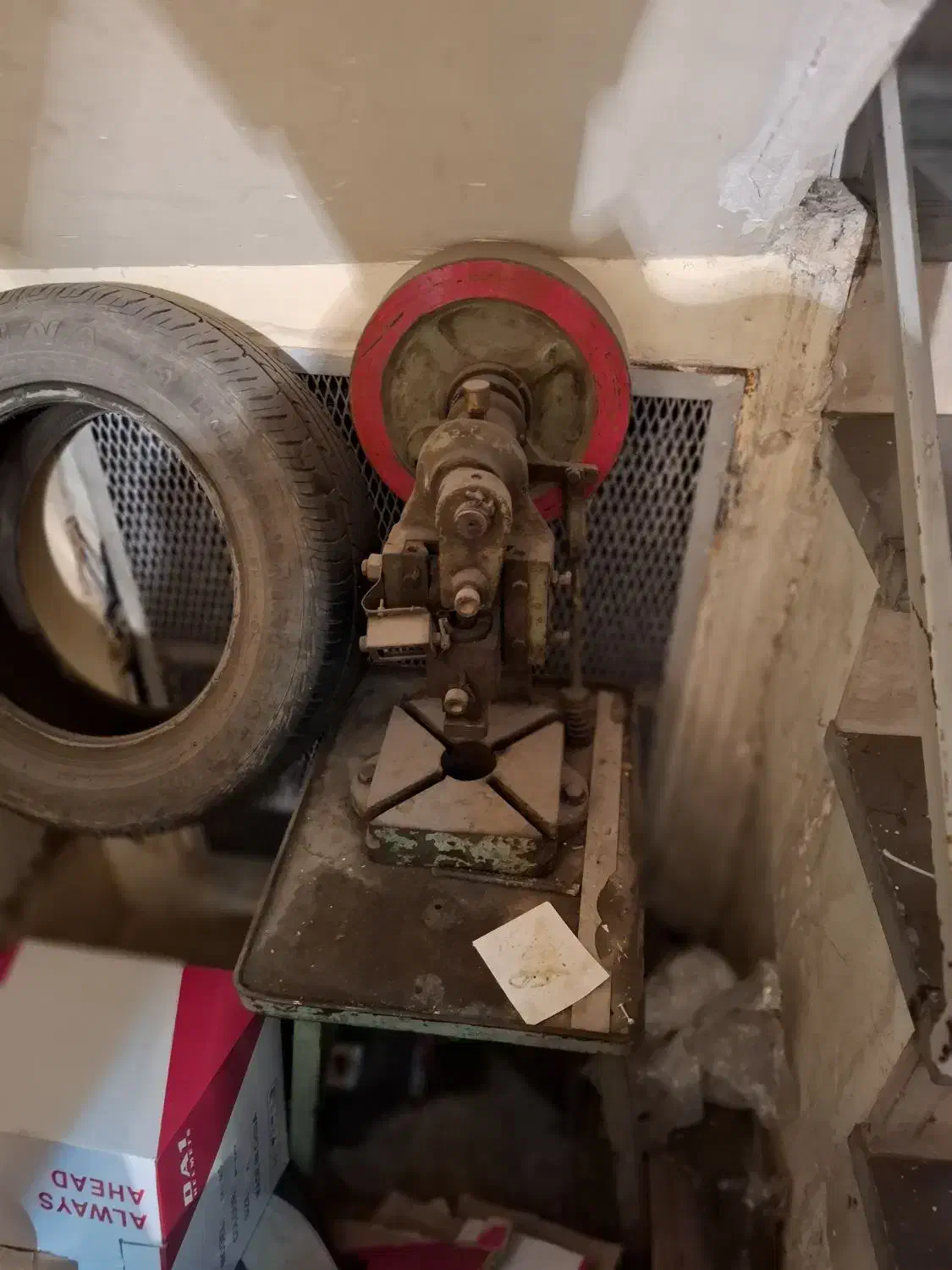 دستگاه پرستو یک تنی|ماشینآلات صنعتی|تهران, نیروی دریایی|دیوار