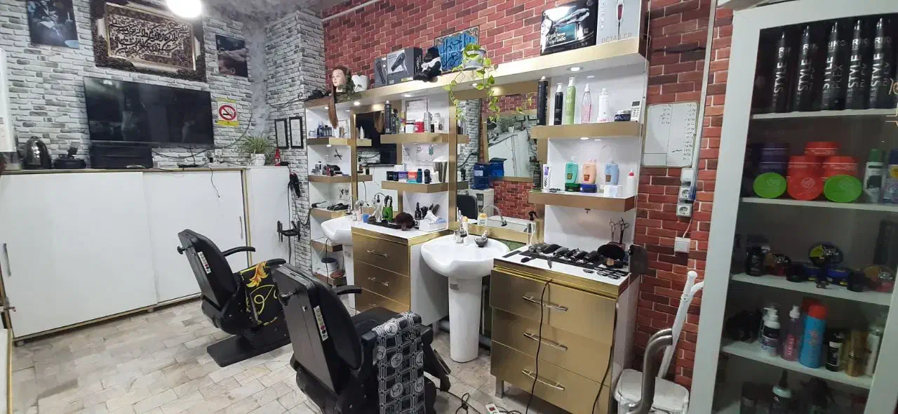 دکور آرایشگاه|آرایشگاه و سالن‌های زیبایی|تهران, صادقیه|دیوار