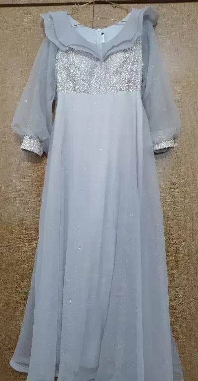 لباس مجلسی|لباس|املش, |دیوار