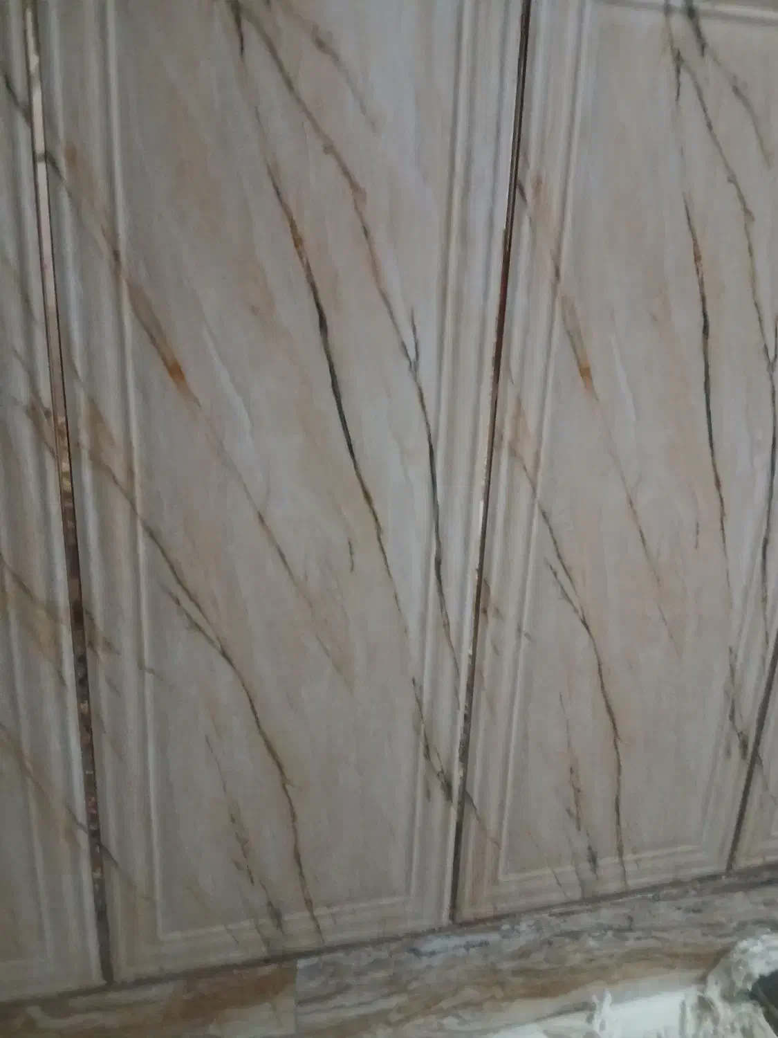 نیازبه یک کاشیکارماهر دارم|خدمات پیشه و مهارت|ایرانشهر, |دیوار