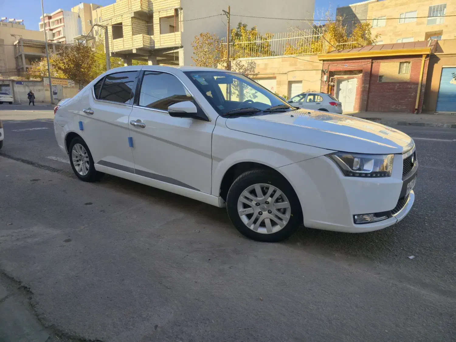 دنا پلاس ۵ دنده ساده|خودرو سواری و وانت|زنجان, |دیوار