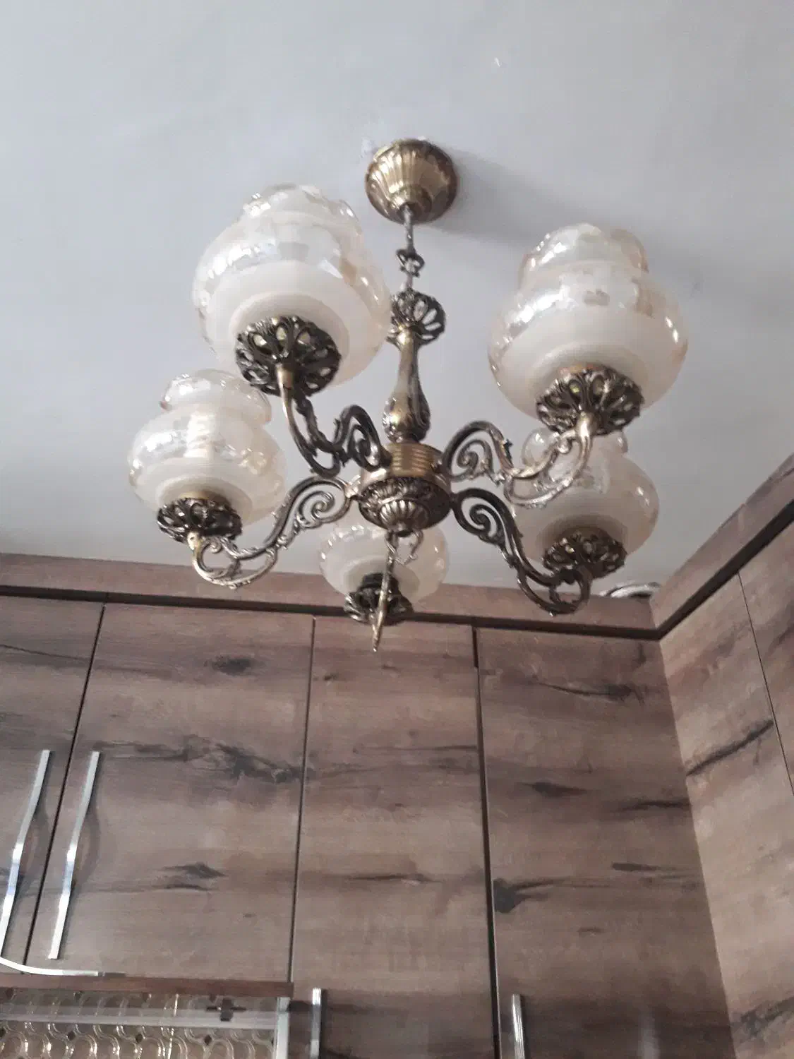 لوسترجنس برنز|لوستر و چراغ آویز|اصفهان, سرتاوه|دیوار