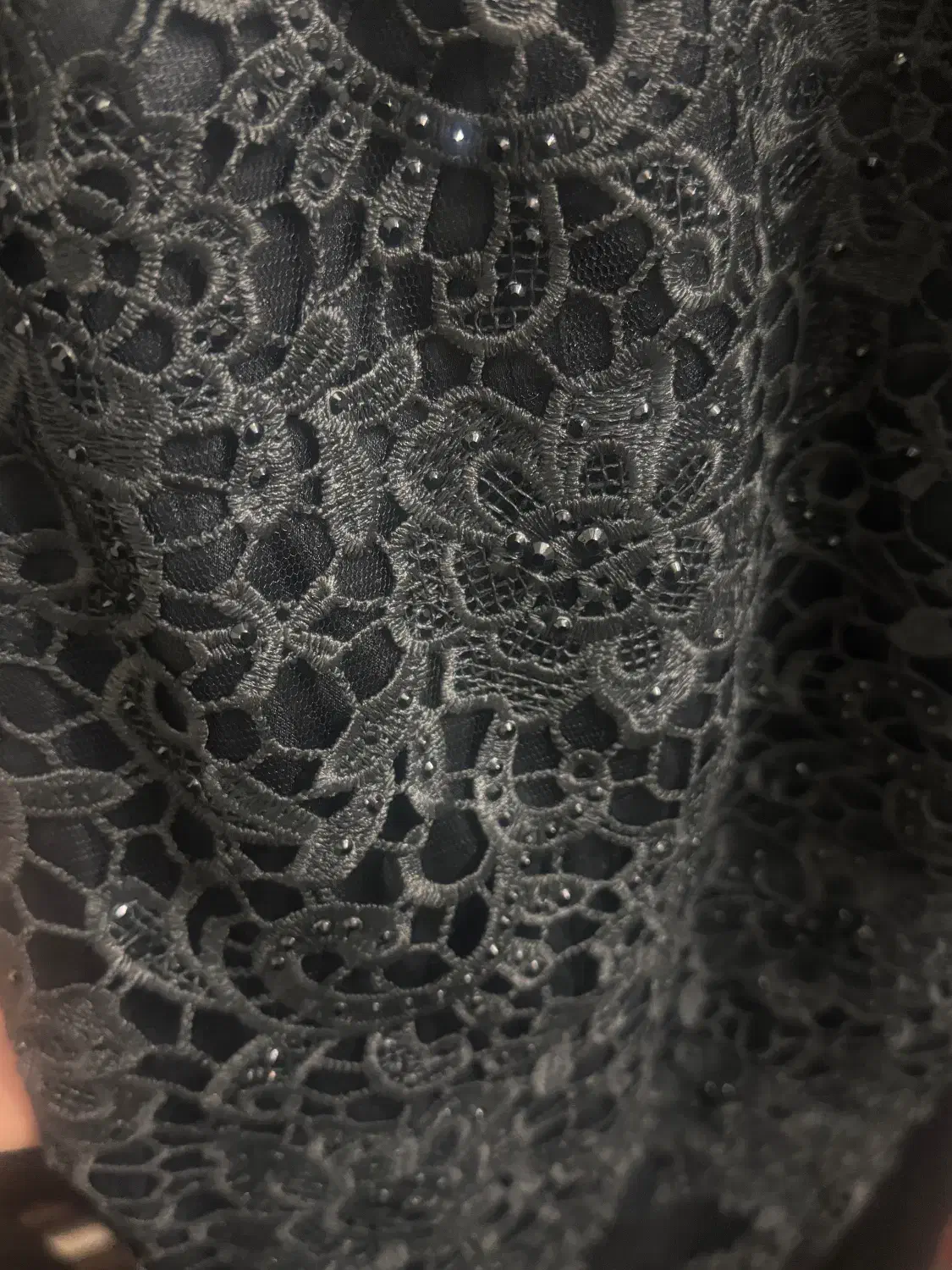 لباس مجلسی|لباس|یزد, |دیوار