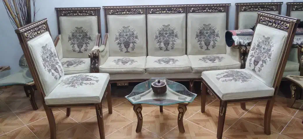 فروش مبل سلطنتی ۷ نفره با ۳تامیز عسلی|مبلمان خانگی و میز عسلی|پاکدشت, پاکدشت (مامازند)|دیوار
