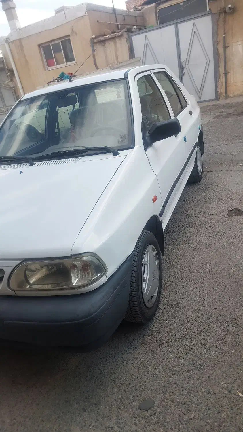 پراید 131 SE سفید 98|خودرو سواری و وانت|قروه, |دیوار