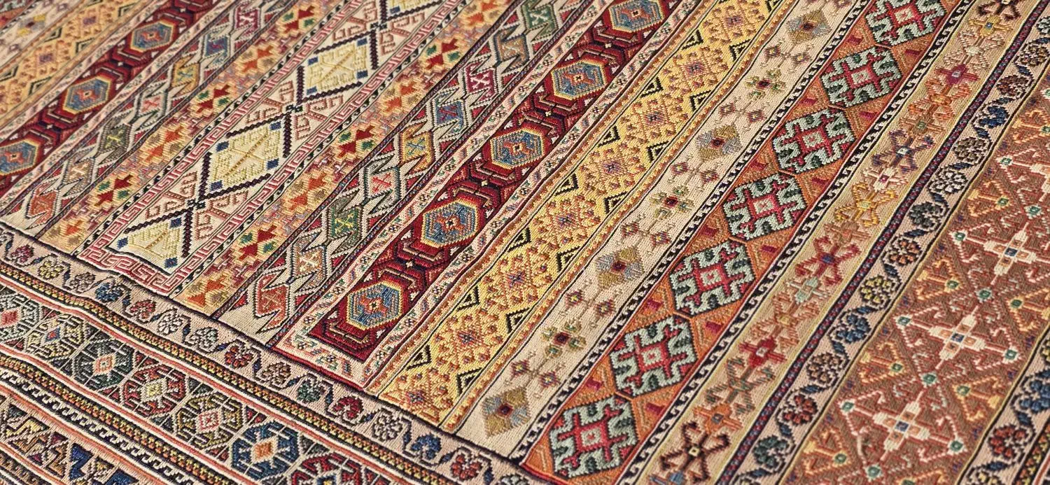 گلیم شیرکی پیچ سیرجان|گلیم، جاجیم، گبه|سیرجان, |دیوار