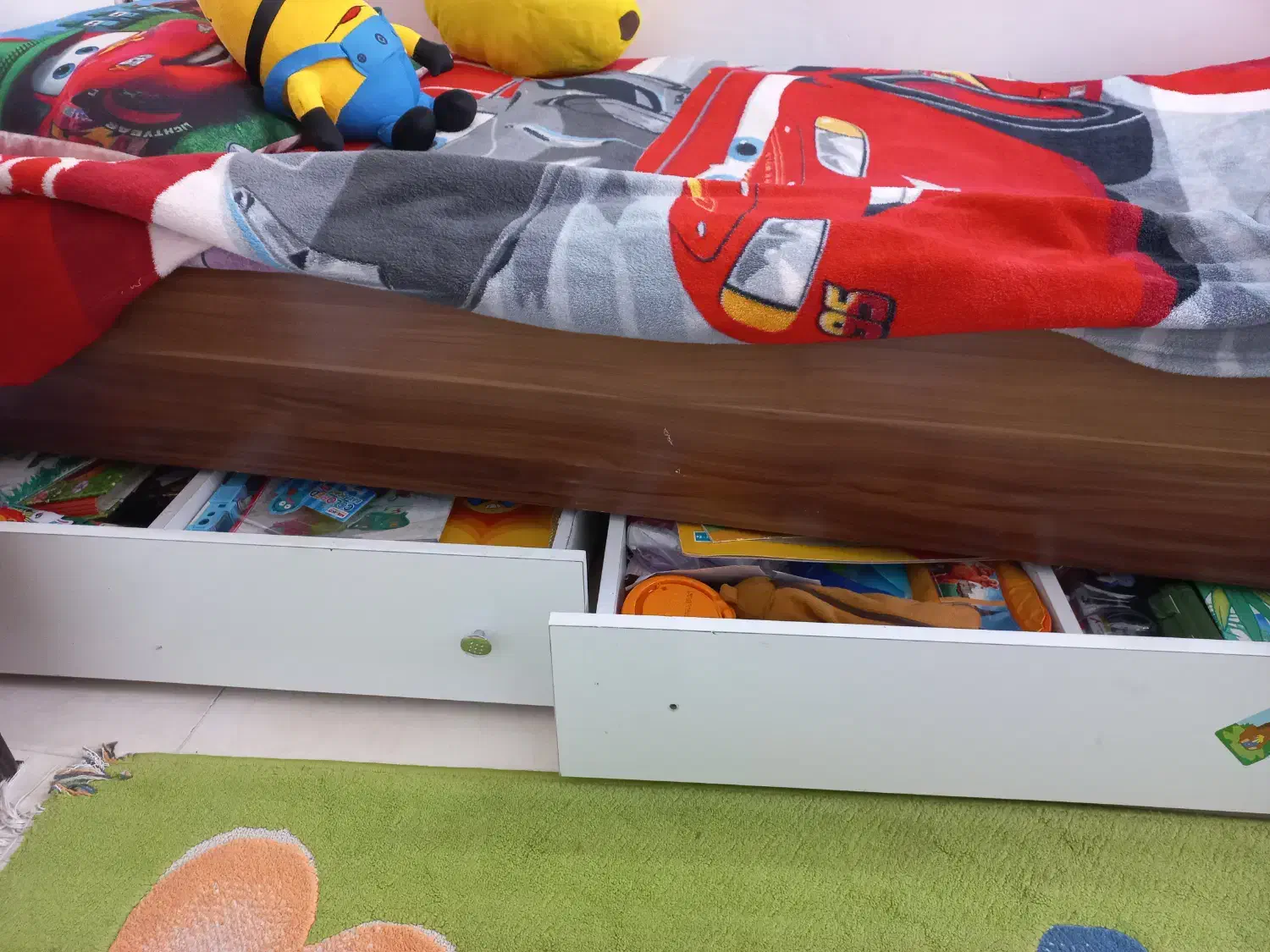 تخت دوطبقه|تخت و صندلی بچه|جویبار, |دیوار