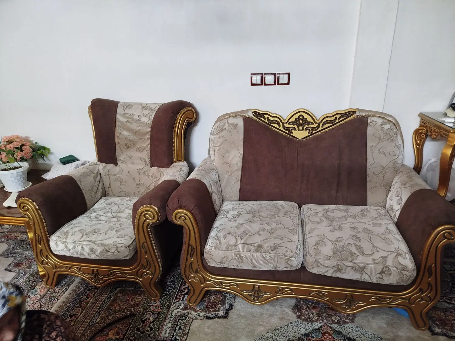 مبل|مبلمان خانگی و میز عسلی|سبزوار, علمدار|دیوار
