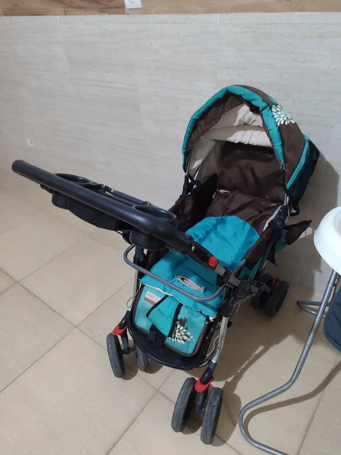 فروش سیسمونی|کالسکه و لوازم جانبی|قروه, |دیوار