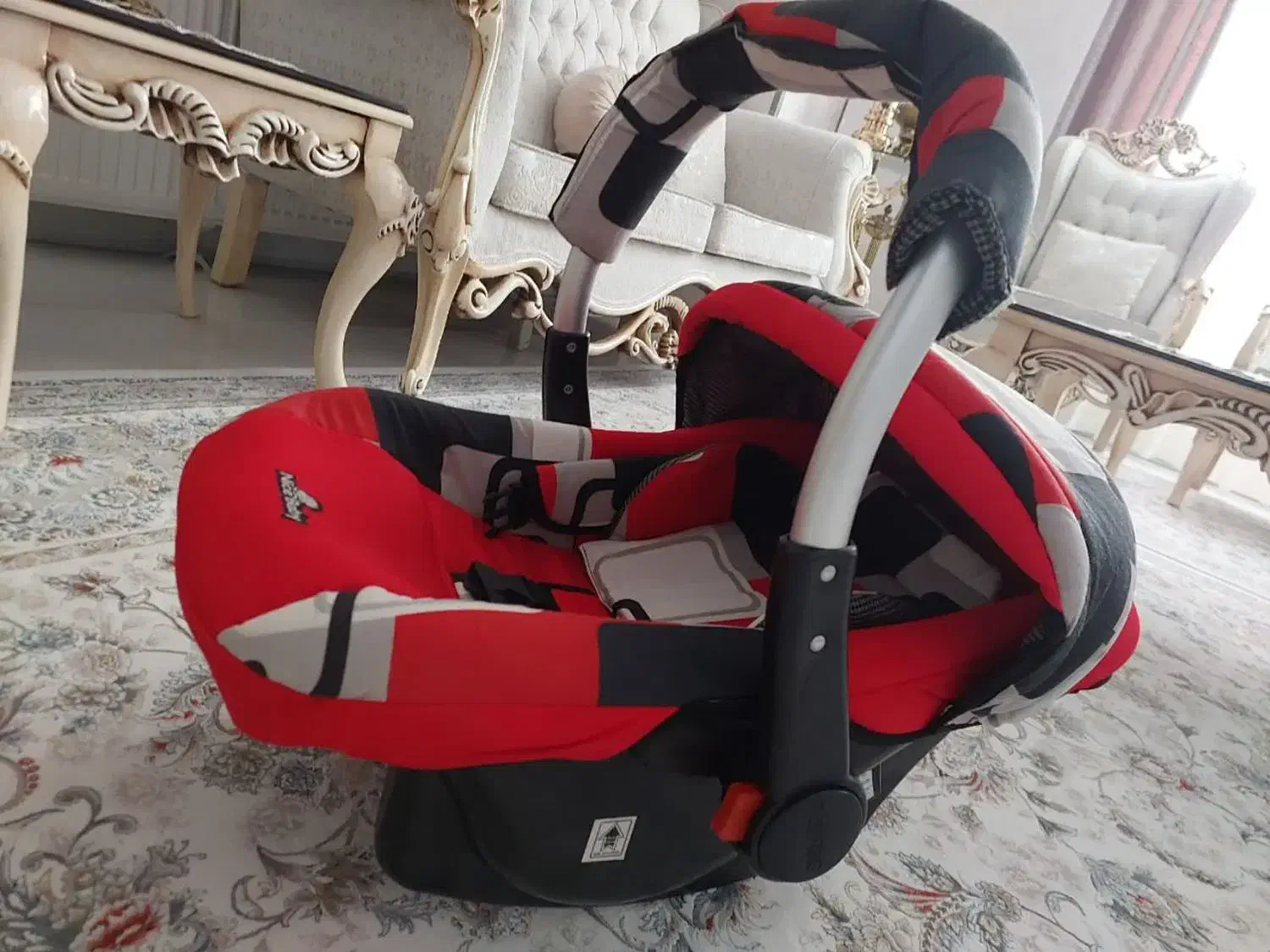 وسایل سیسمونی|اسباب و اثاث بچه|صفادشت, |دیوار