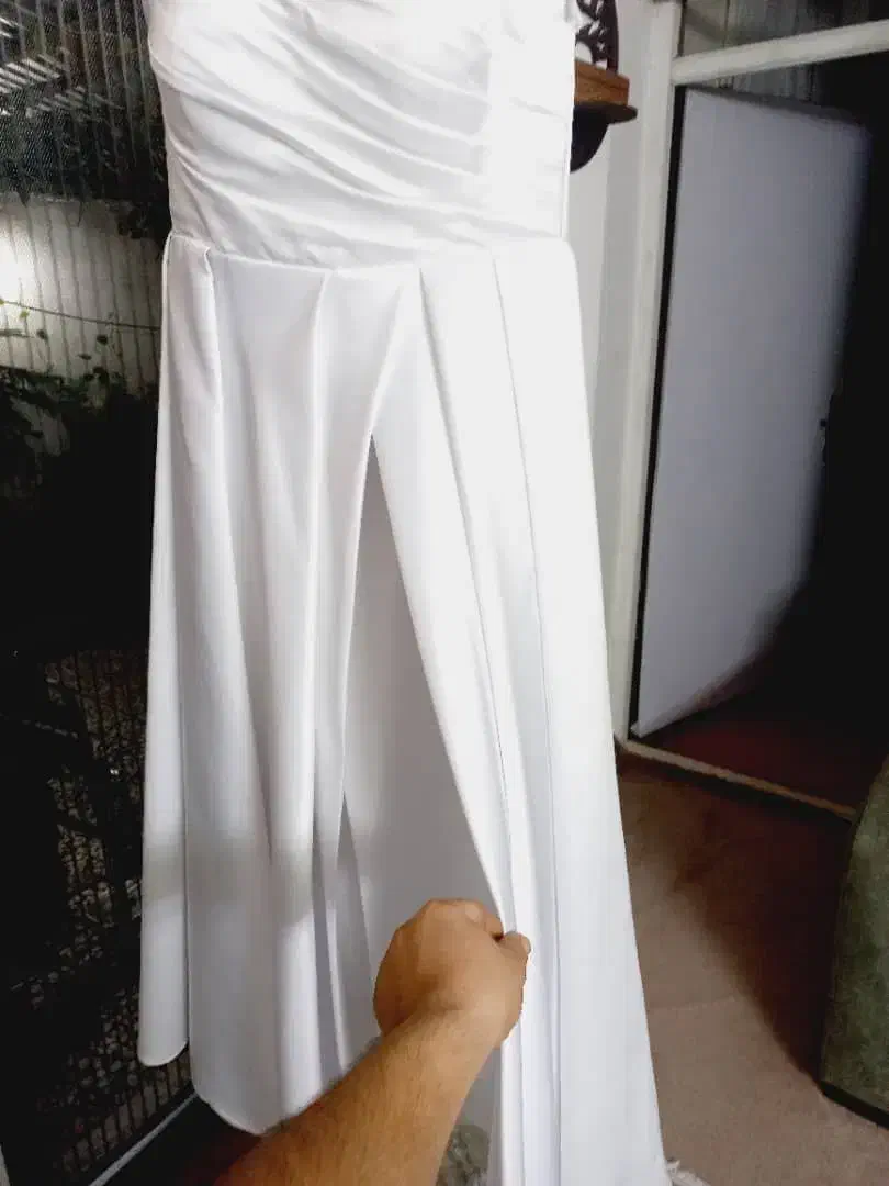 لباس عروس مزون دوز تخفیف به خریدار|لباس|قائمشهر, |دیوار