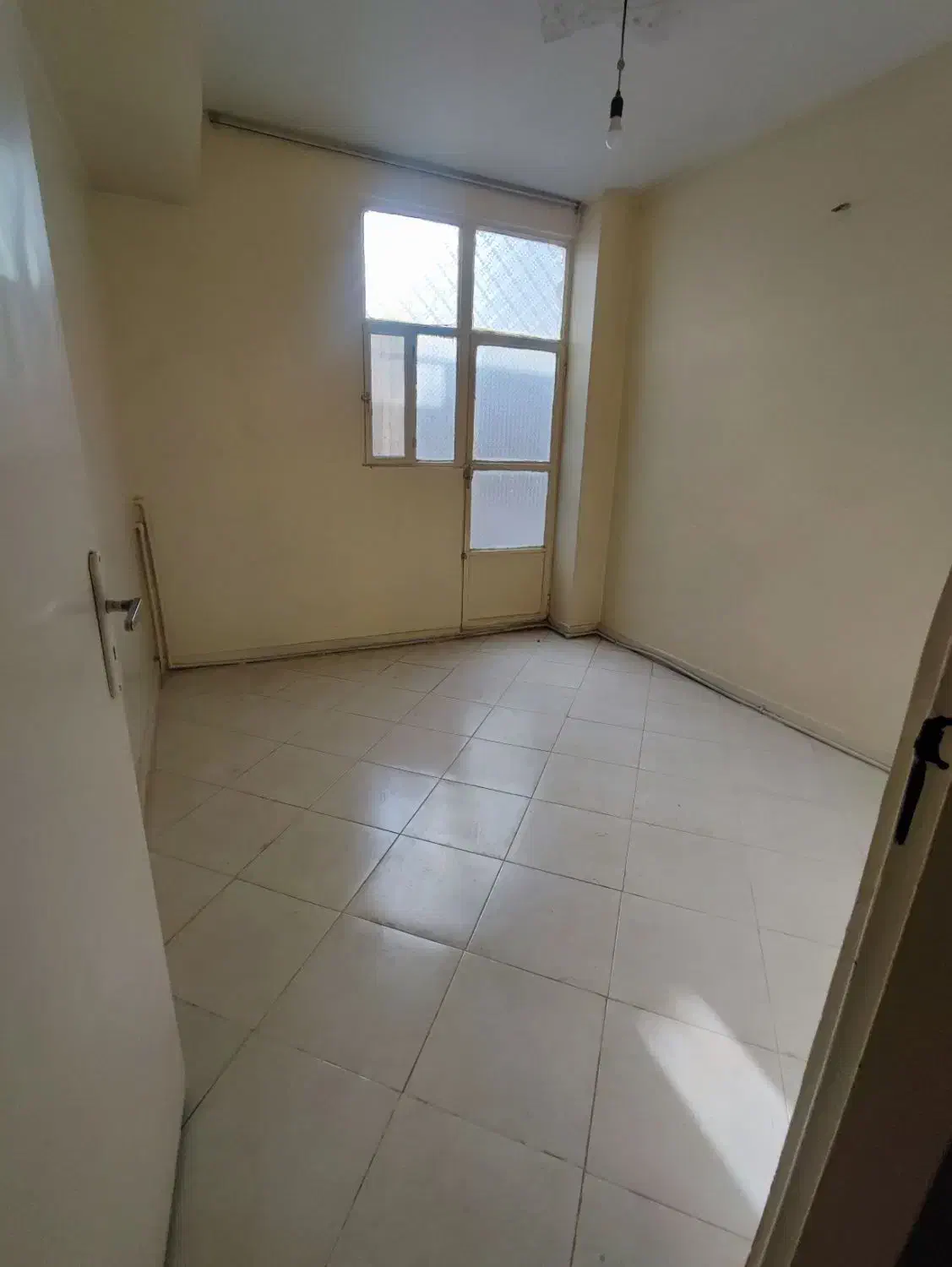 آپارتمان 67 متری - شهرک ولیعصر