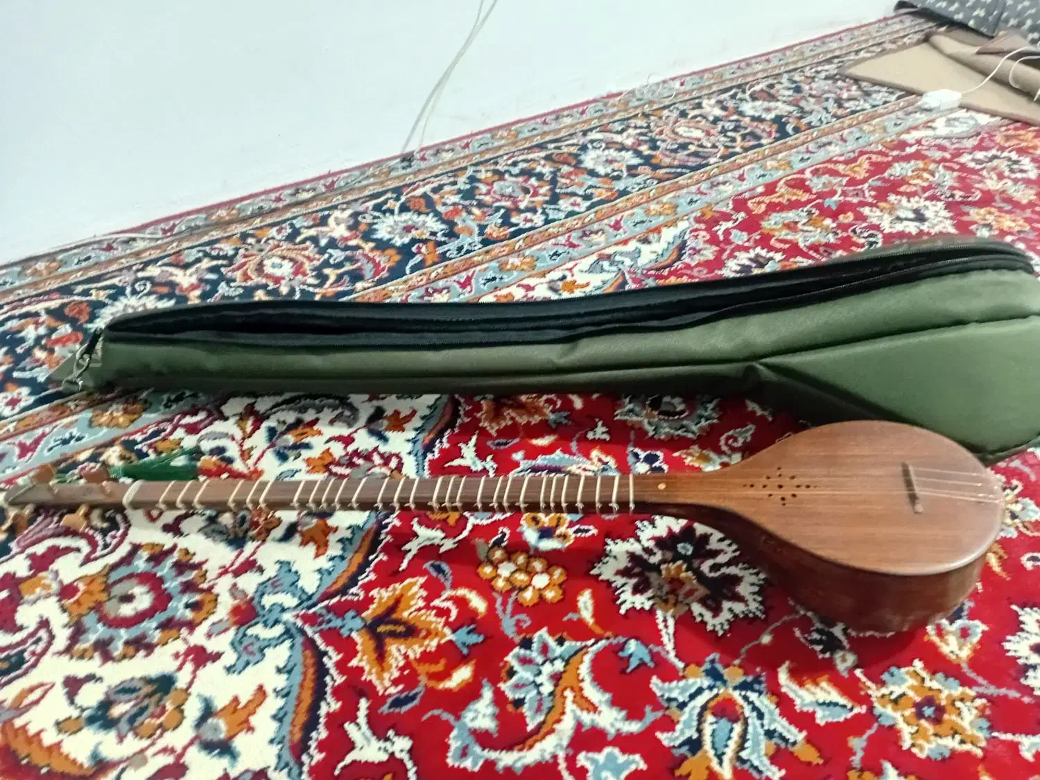 سه تار قیمت ۱۱میلیون تخفیف پای معامله|سازهای سنتی|تهران, مدائن|دیوار