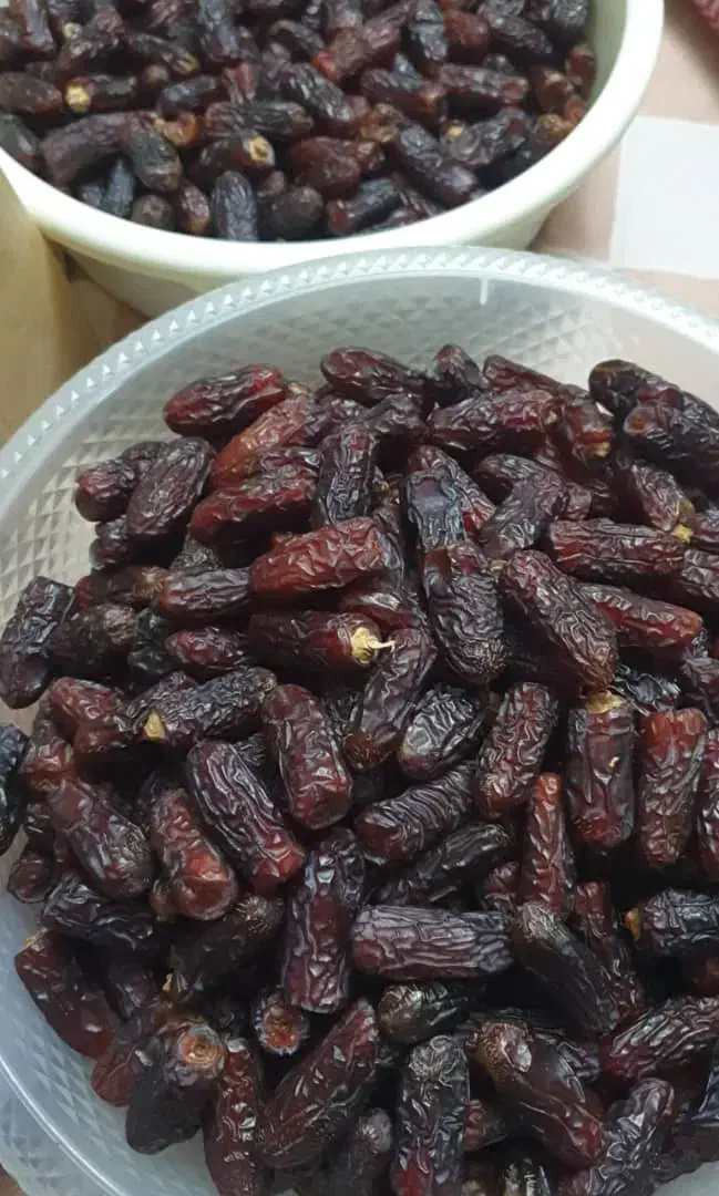 خرده وعمده فروشی خرمای پیاروم بندر درجه یک امساله|خوردنی و آشامیدنی|چالوس, |دیوار