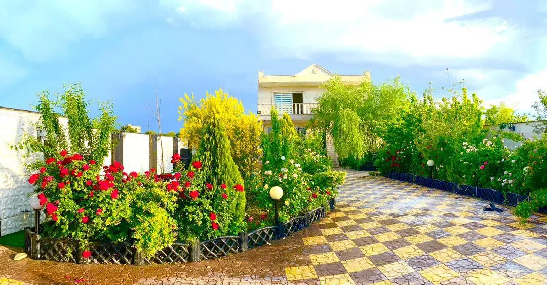 اجاره  روزانه استخرابگرم مستقیم از مالک|اجارهٔ کوتاه‌مدت ویلا و باغ|کرج, کمال‌شهر|دیوار