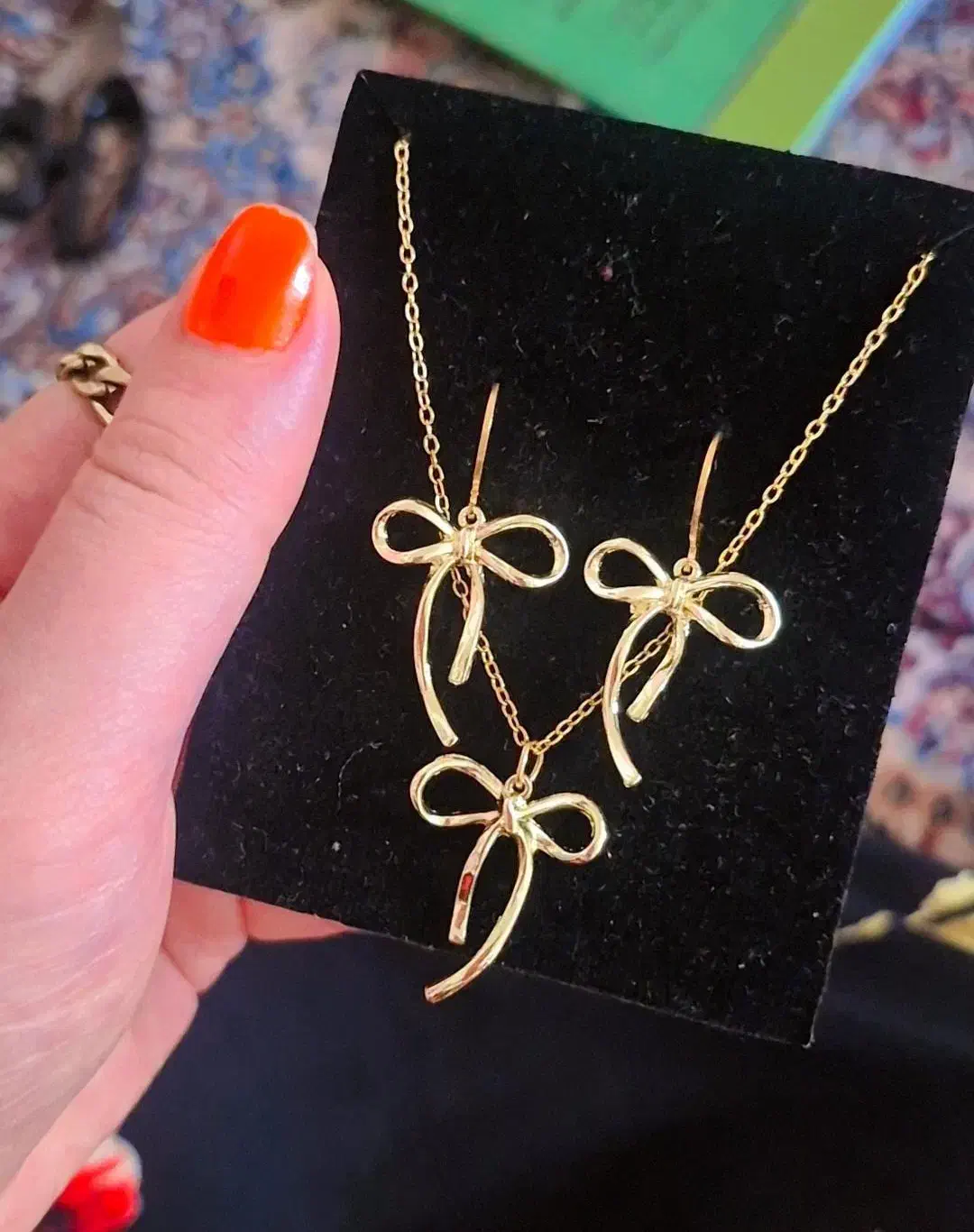 نیم ست نو|بدلیجات|اسفراین, |دیوار