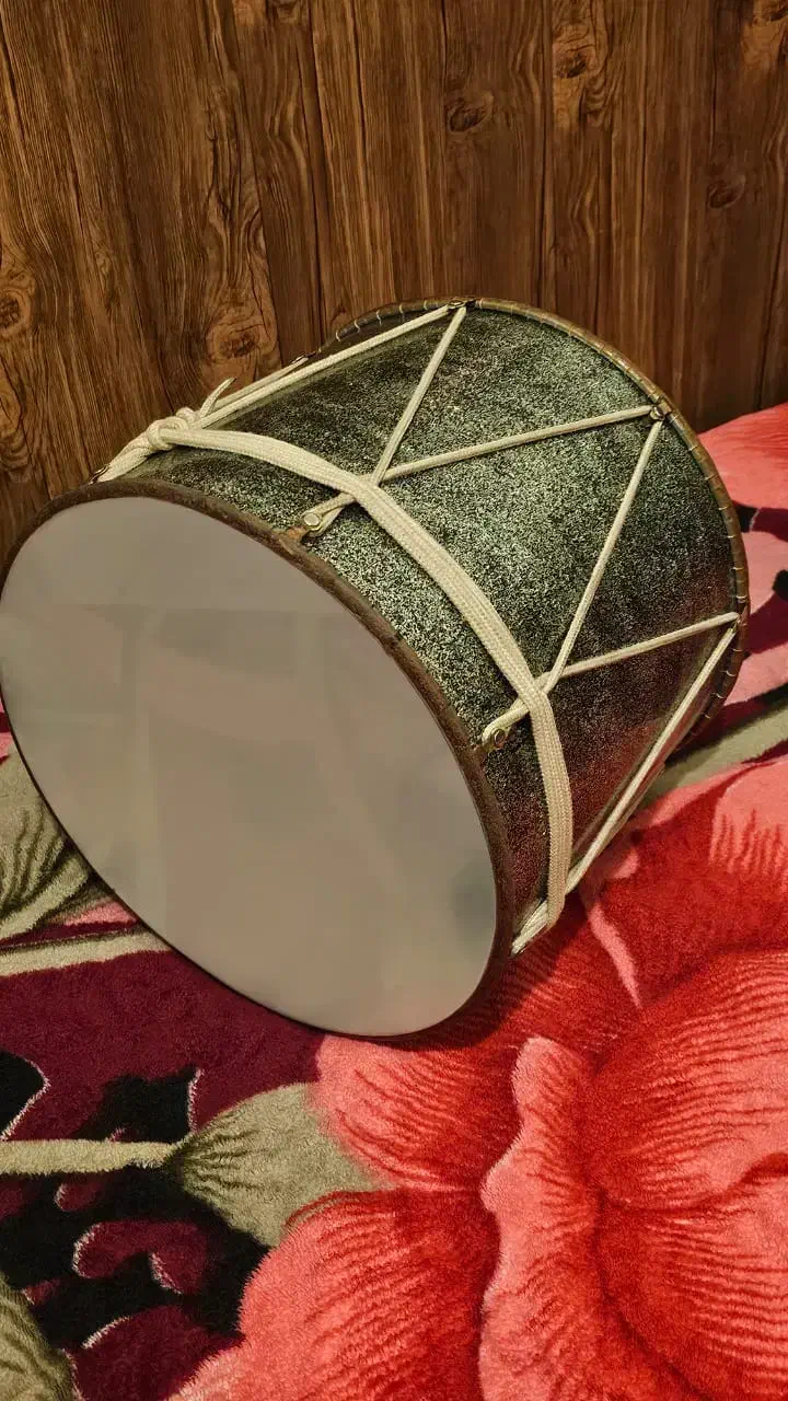 ناغارا|درام و پرکاشن|تبریز, |دیوار