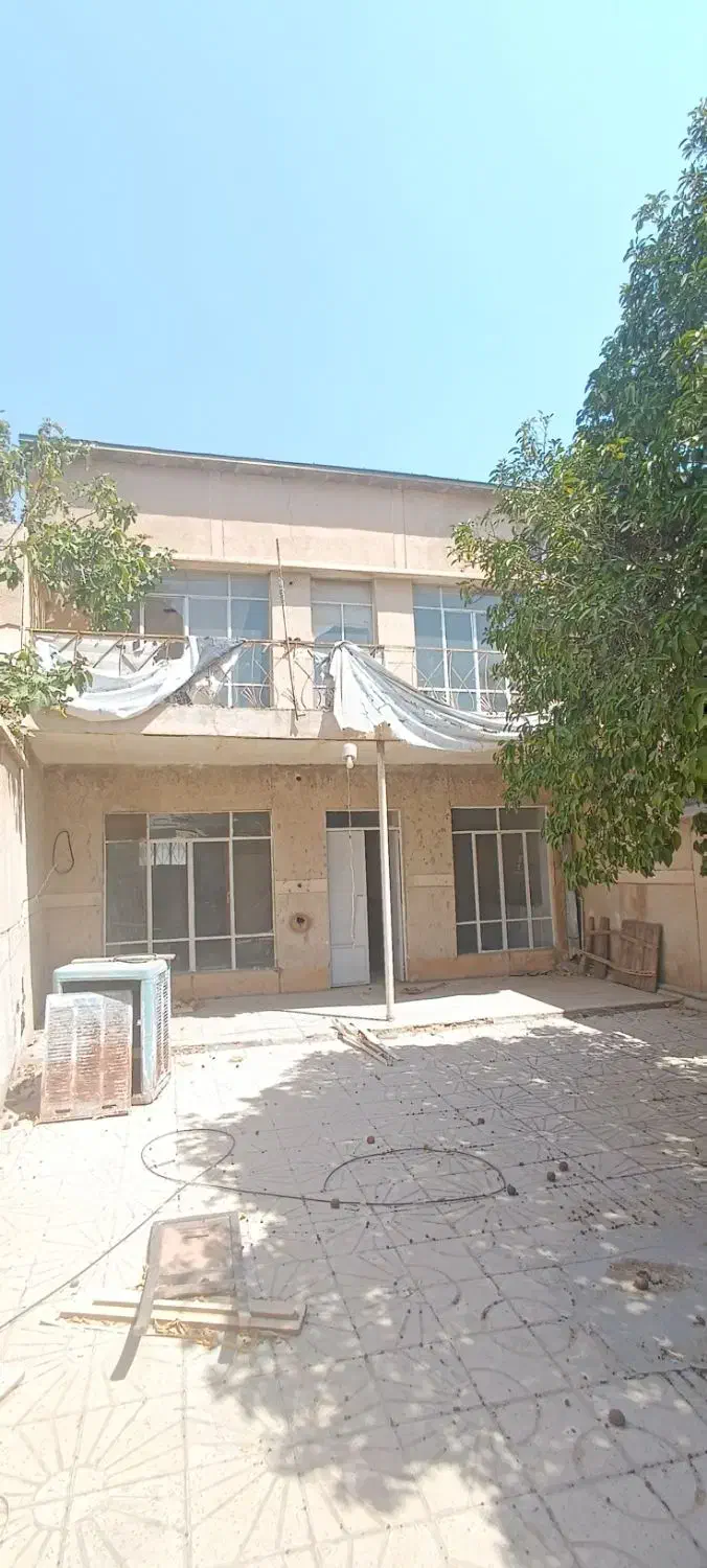 فروش خانه ویلایی ۱۸۵ متری ۲ طبقه در خیابان نادر|فروش خانه و ویلا|شیراز, اصلاح‌نژاد|دیوار