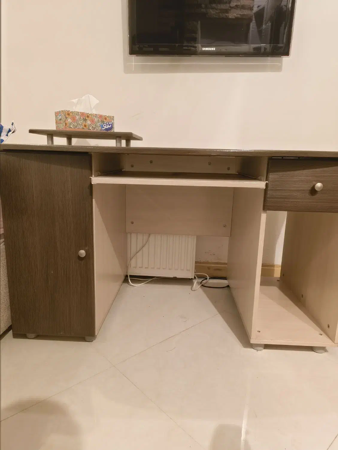 میز تحریر و کامپیوتر برند ارژن|میز تحریر و کامپیوتر|کن, |دیوار