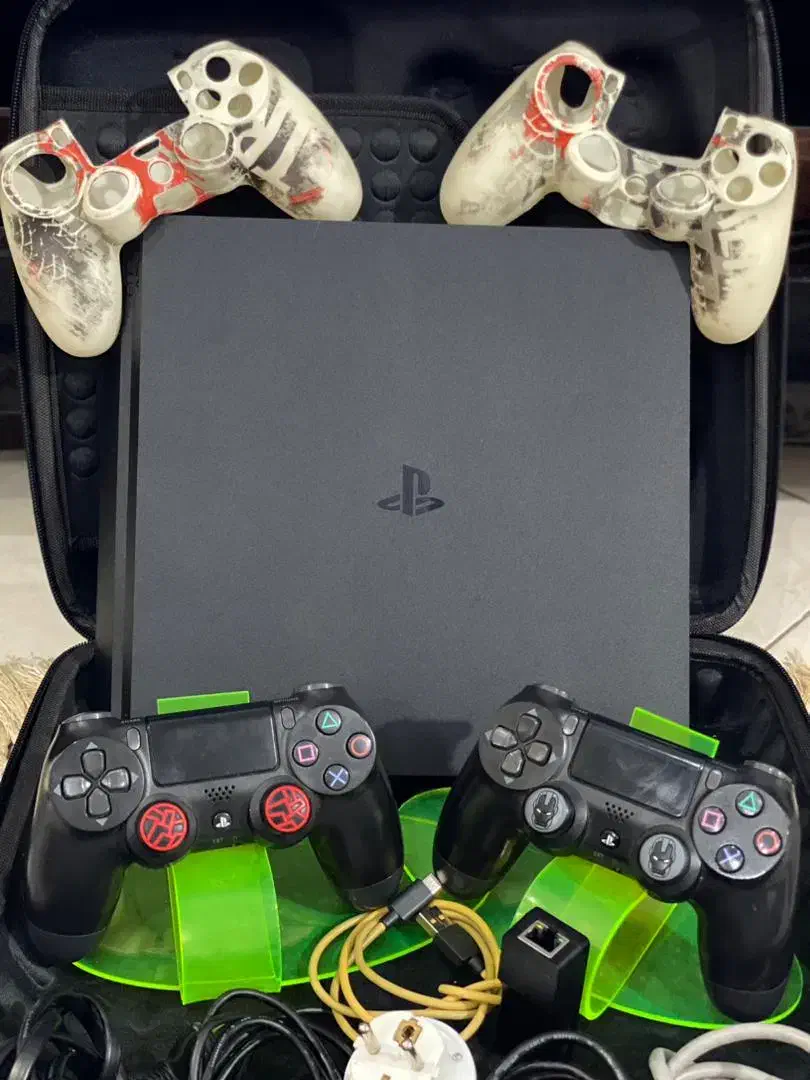 ps4 اسلیم در حد نو 1 ترابایت|کنسول، بازی ویدئویی و آنلاین|تهران, شهرک طالقانی|دیوار