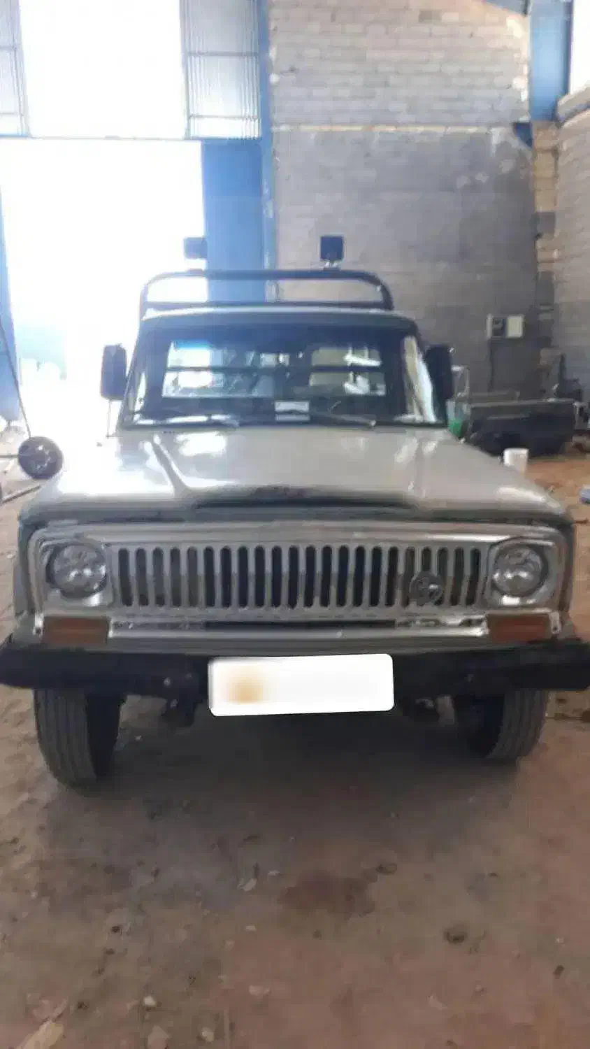 وانت جیپ سیمرغ مدل ۶۴|خودرو کلاسیک|بروجن, |دیوار