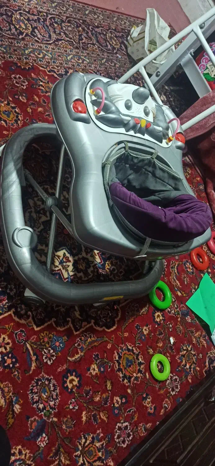 سیسمونی|کالسکه و لوازم جانبی|مشهد, کارمندان دوم|دیوار