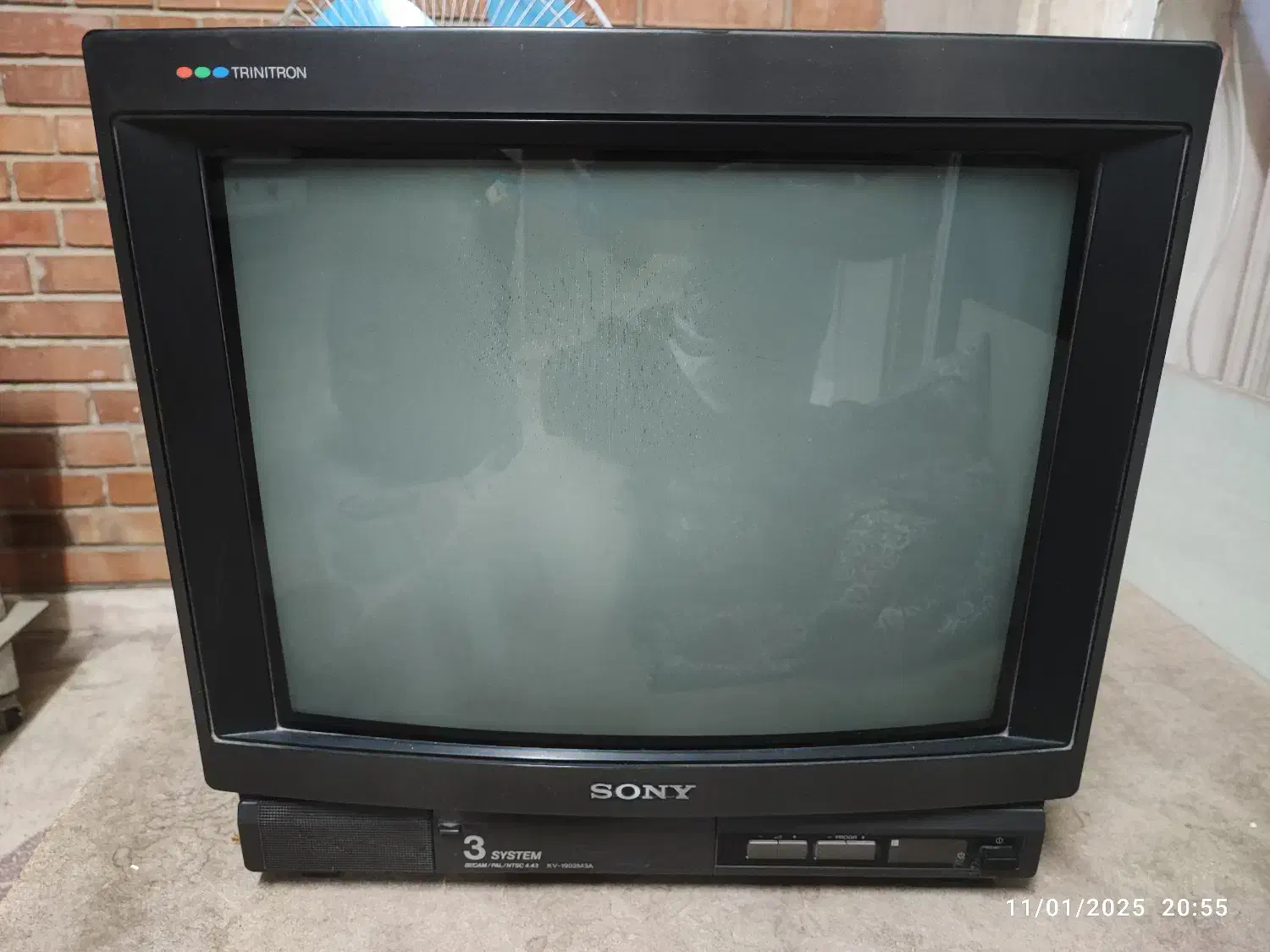 تلویزیون سونی ۱۹ اینچ|تلویزیون و پروژکتور|شیراز, لاله|دیوار