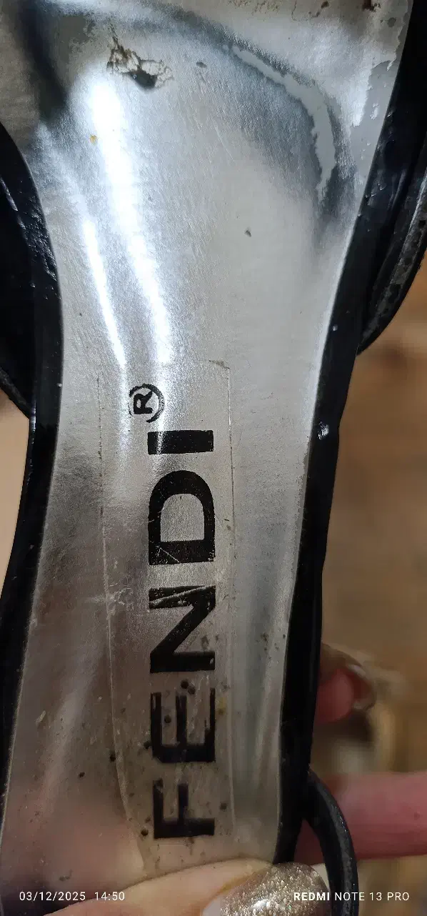 کیف و کفش|کیف، کفش، کمربند|گنبد کاووس, |دیوار