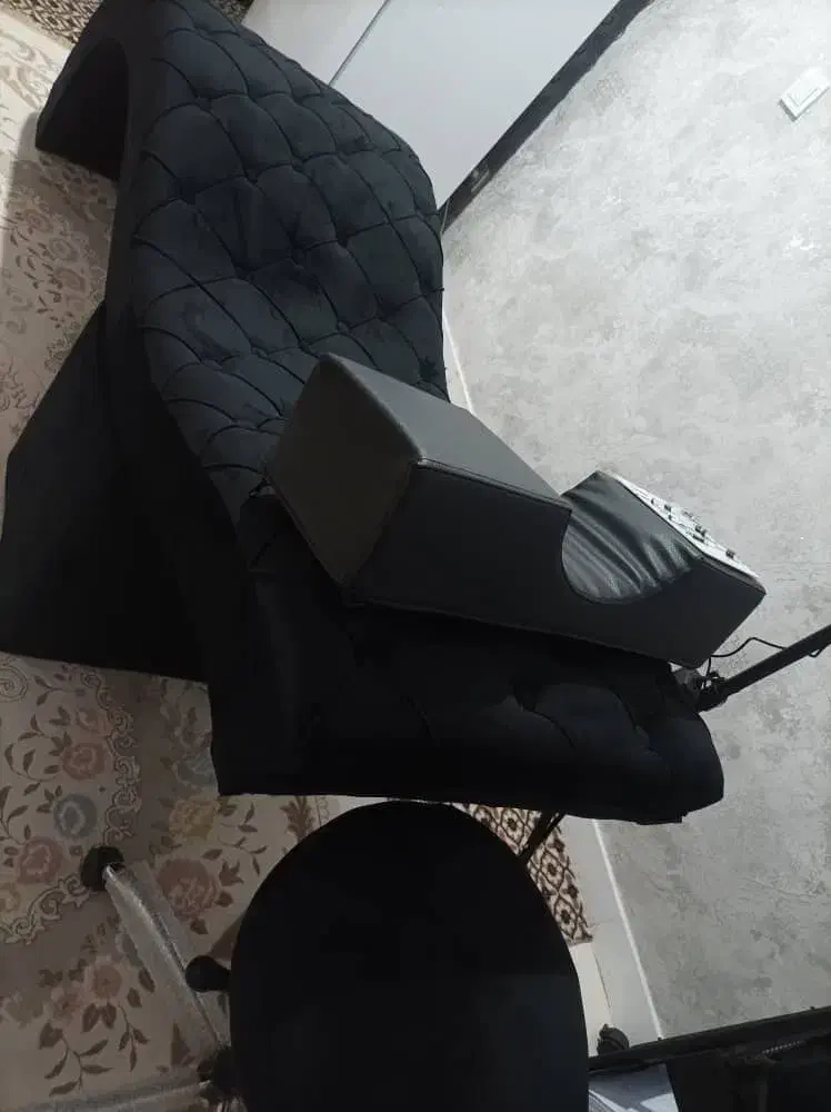 تخت مژه کاملا نو|آرایشگاه و سالنهای زیبایی|دلیجان, |دیوار