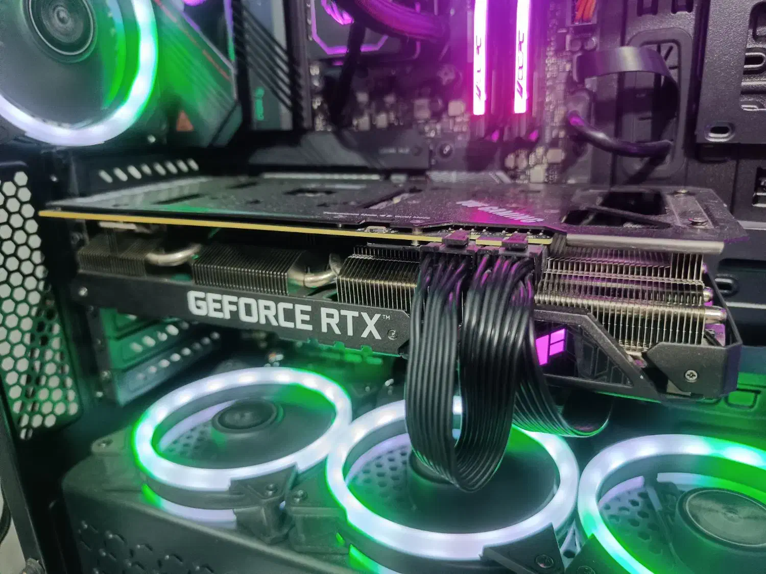 گرافیک ۳۰۷۰ ایسوز|قطعات و لوازم جانبی رایانه|شیراز, شریف‌آباد|دیوار