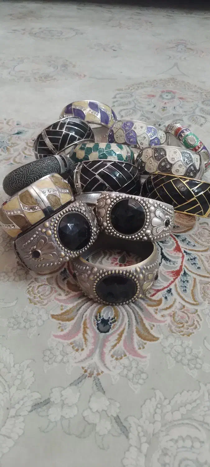 النگو  درجه یک رنگ ثابت  نو اتیش زدم زیر قیمت|زیورآلات و اکسسوری|ری, هاشم‌آباد|دیوار