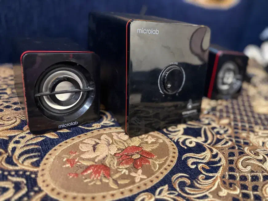 اسپیکر لپ تاپ وکامپیوتربلندگو برند میکرو لب لب تاب|قطعات و لوازم جانبی رایانه|مشهد, آزادشهر|دیوار