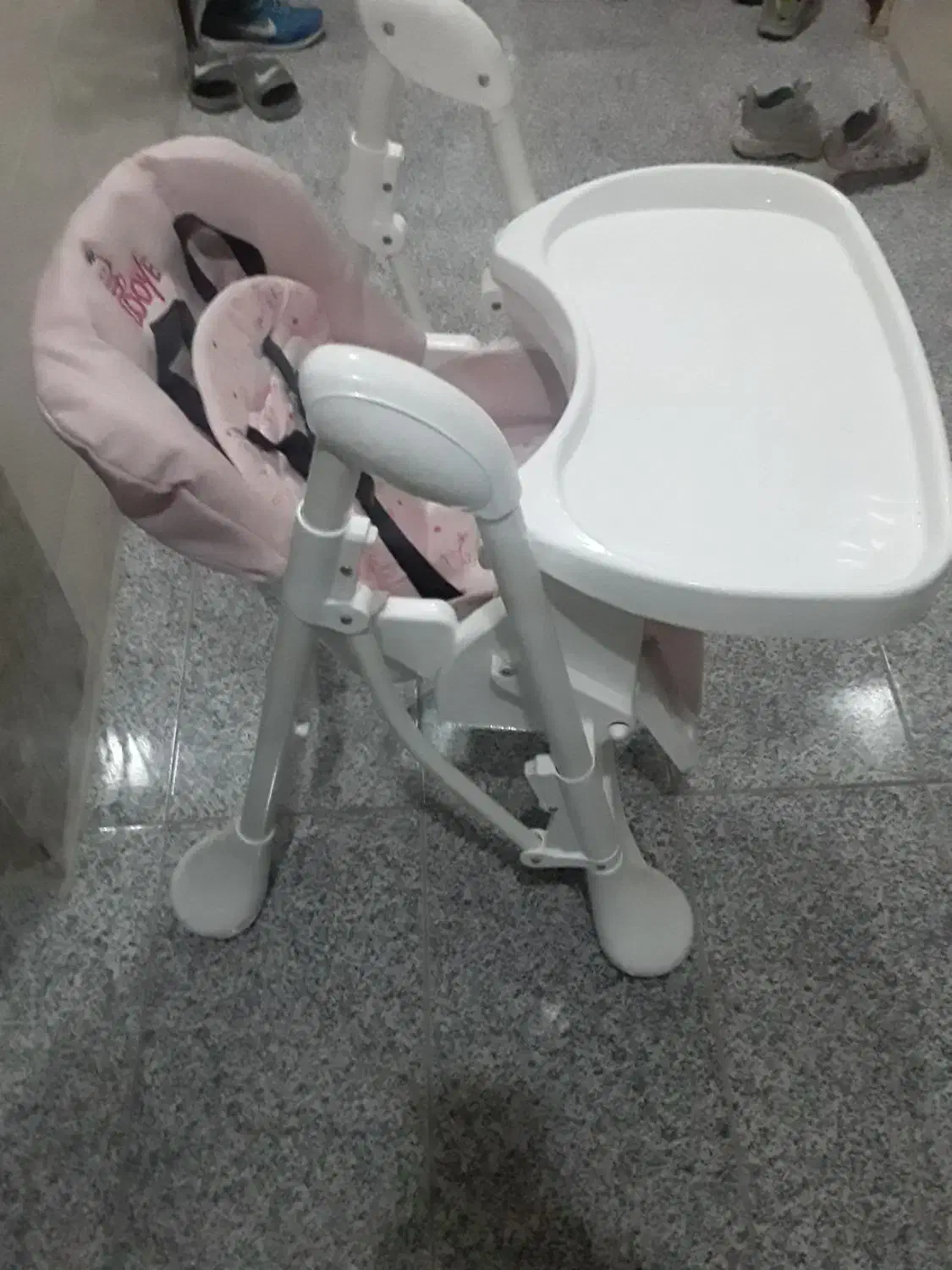 گالسکه و میز غذا کودک|کالسکه و لوازم جانبی|شیراز, فرهنگیان|دیوار