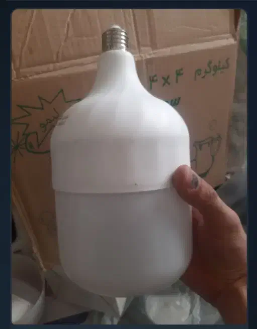 لامپ ۶۰وات باضمانت فقط ۱۷۵۰۰۰هزار|لامپ و چراغ|بهارستان, |دیوار