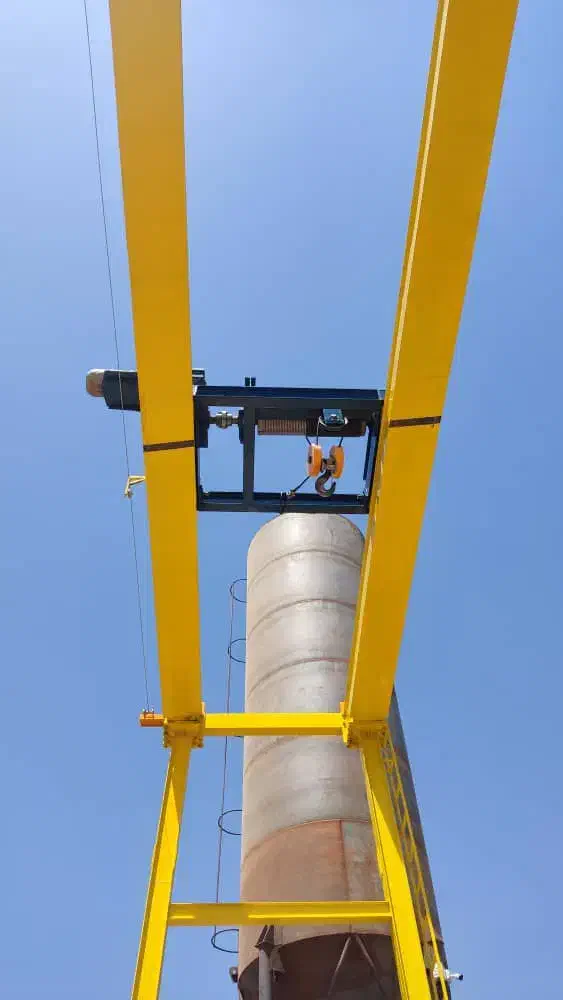 ساخت و نصب خرید و فروش جرثقیل سقفی و دروازه ای|ماشین‌آلات صنعتی|تهران, خلیج فارس|دیوار