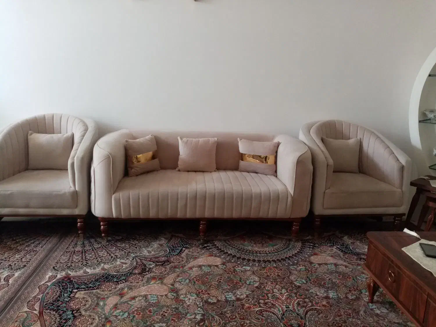 مبل|مبلمان خانگی و میز عسلی|شهرضا, |دیوار