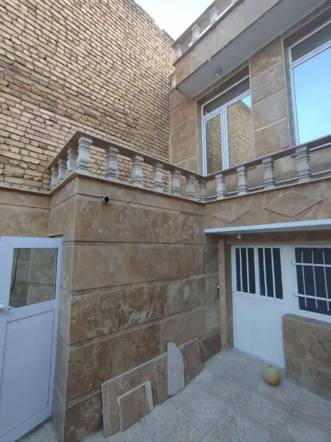 شاگرد کاشیکار|استخدام معماری، عمران و ساختمانی|علی‌آباد کتول, |دیوار