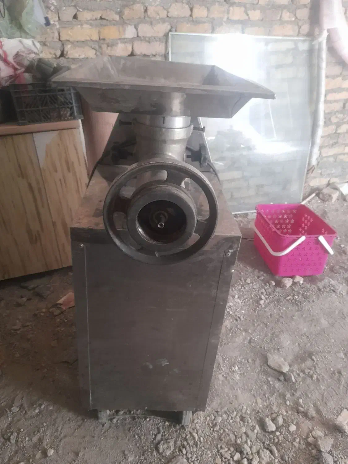 چرخ گوشت ساییز ۵۰|فروشگاه و مغازه|مشهد, رده|دیوار