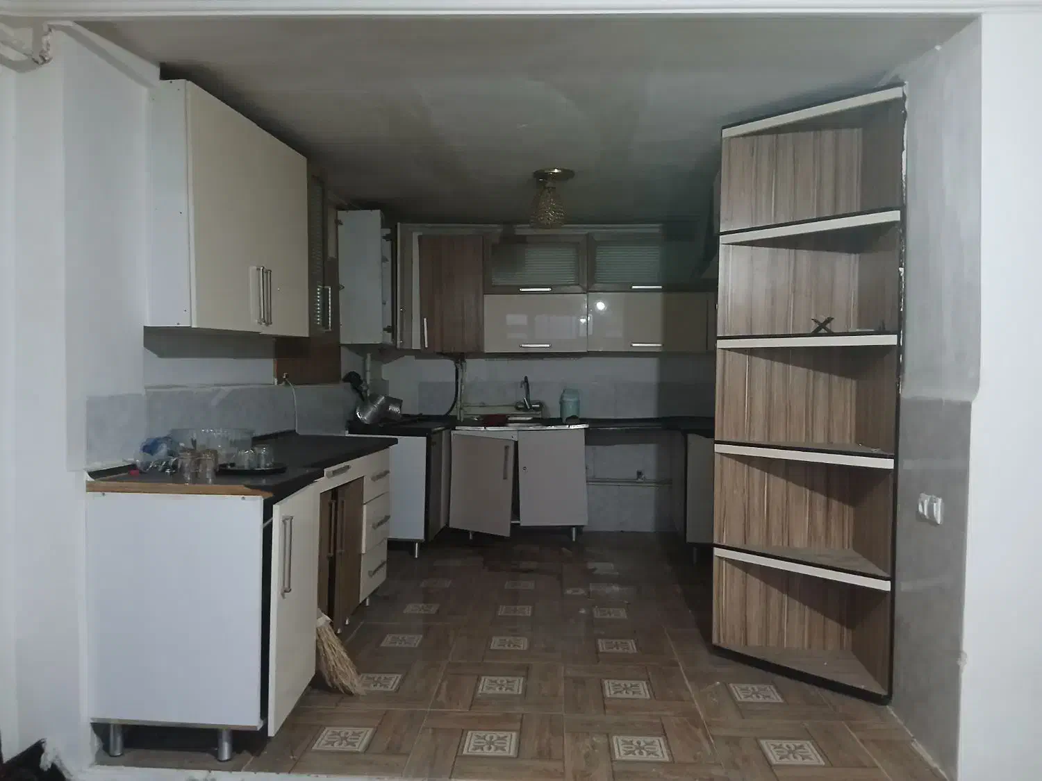 حیاط درکندرود|فروش خانه و ویلا|باسمنج, |دیوار