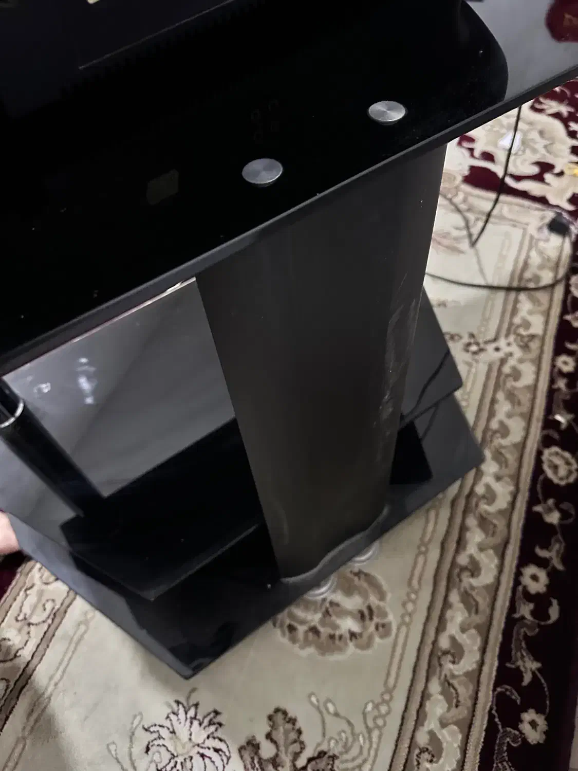 تلویزیون و زیر تلویزیونی ۲۱اینچ|تلویزیون و پروژکتور|کرمانشاه, |دیوار